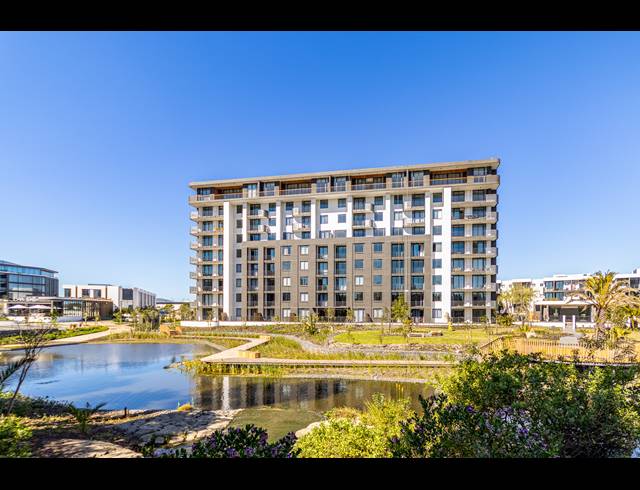 2 BEDROOM APARTMENT FOR SALE IN CENTURY CITY